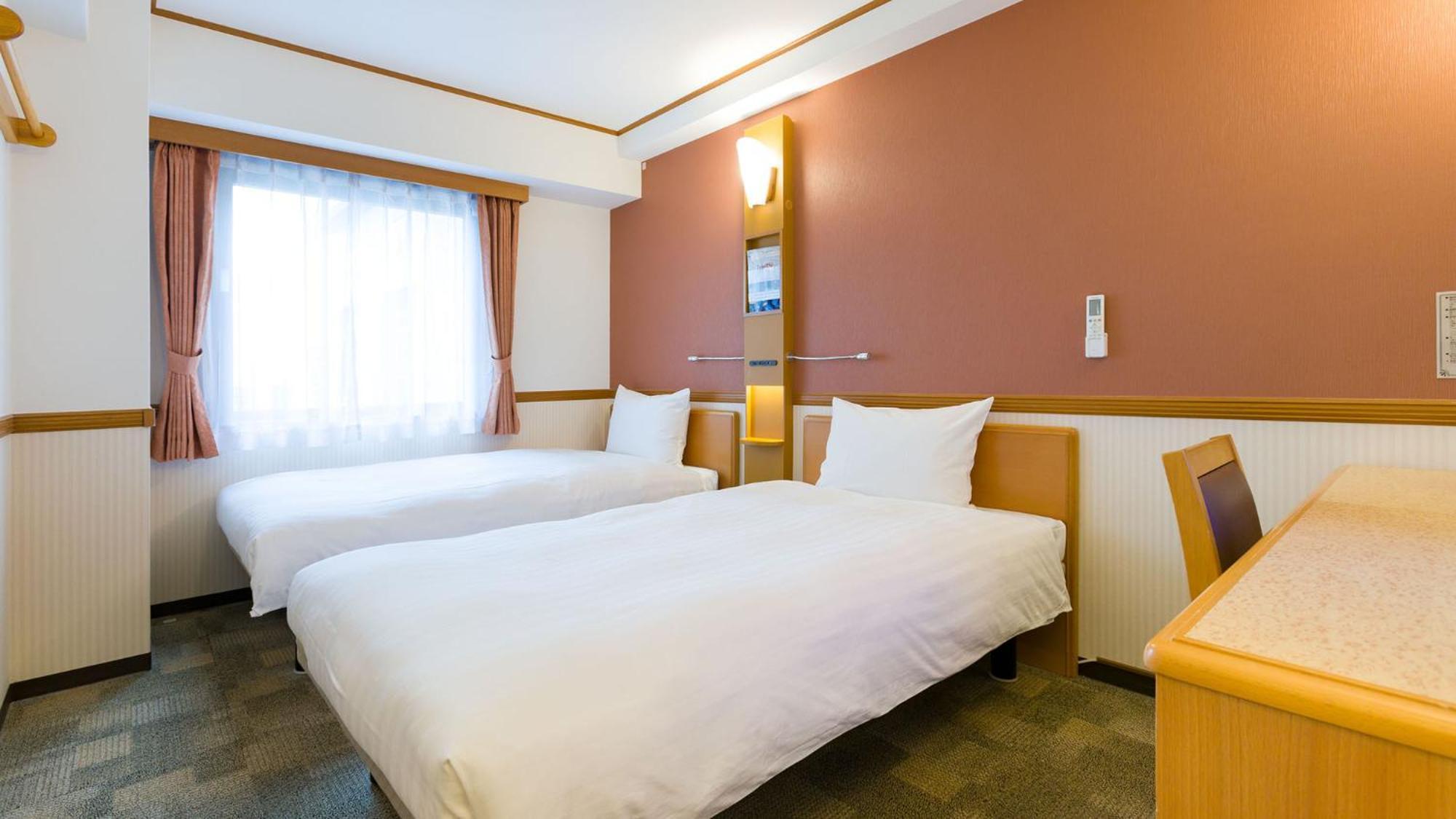Toyoko Inn Toyohashi Eki Higashi Guchi מראה חיצוני תמונה