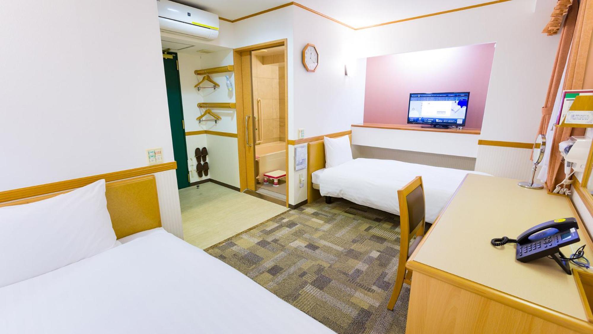 Toyoko Inn Toyohashi Eki Higashi Guchi מראה חיצוני תמונה